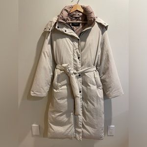 Everlane puffer coat